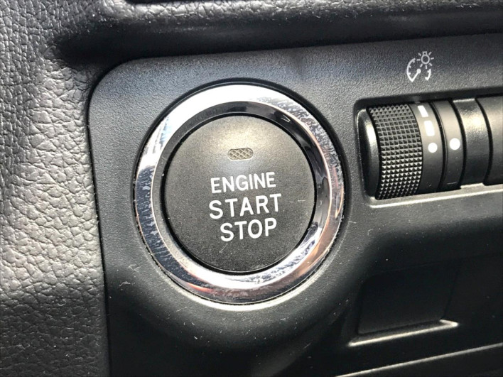 2016 Subaru Levorg DBA-VM4 (UW-6a1a55f1372f6)[11]