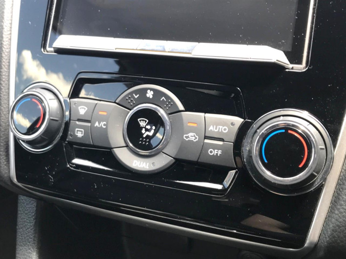 2016 Subaru Levorg DBA-VM4 (UW-6a1a55f1372f6)[20]