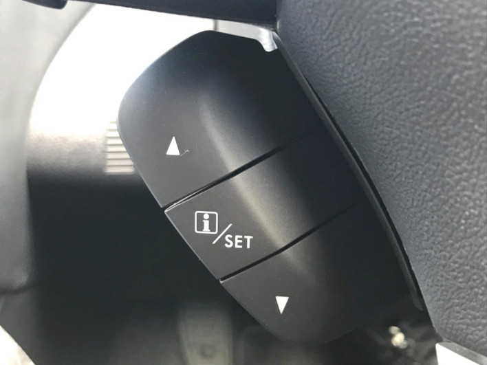 2016 Subaru Levorg DBA-VM4 (UW-6a1a55f1372f6)[10]