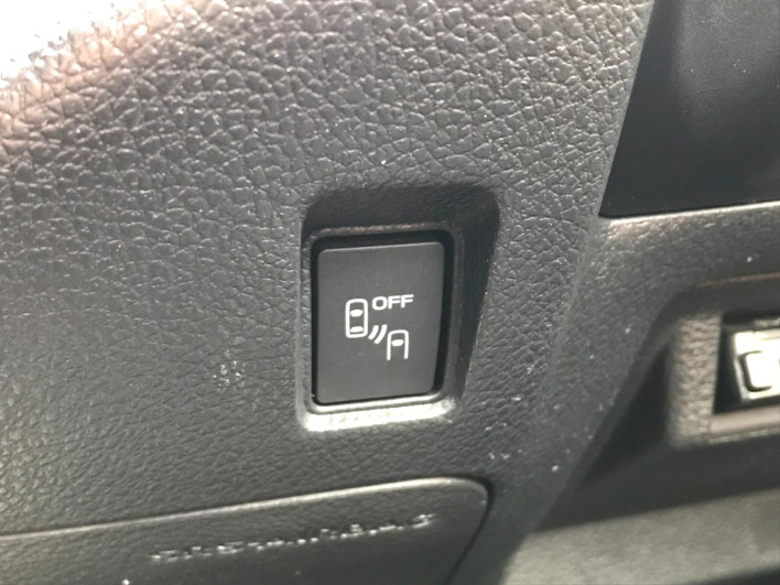 2016 Subaru Levorg DBA-VM4 (UW-6a1a55f1372f6)[13]