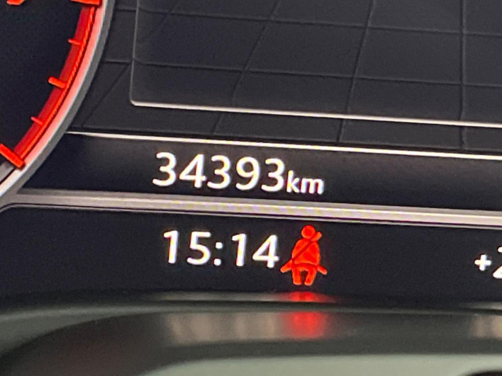 2020 Audi A3 DBA-8VCXS (UW-6a1a55f8744a0)[2]