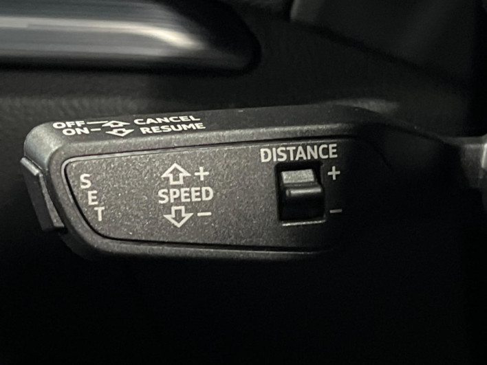 2020 Audi A3 DBA-8VCXS (UW-6a1a55f8744a0)[23]