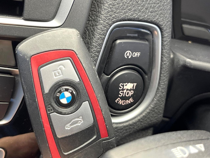 2017 BMW 1 Series LDA-1S20 (UW-6a1a55f9ab01a)[17]