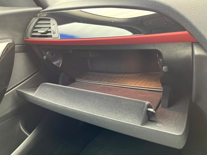 2017 BMW 1 Series LDA-1S20 (UW-6a1a55f9ab01a)[25]