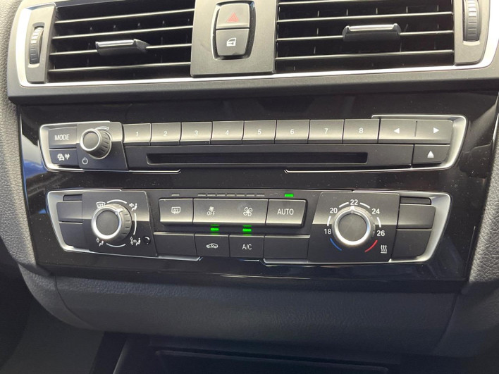 2017 BMW 1 Series LDA-1S20 (UW-6a1a55f9ab01a)[16]