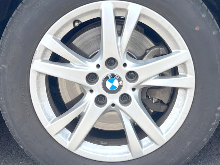 2015 BMW 2 Series DBA-2A15 (UW-6a1a55fa173ba)[16]