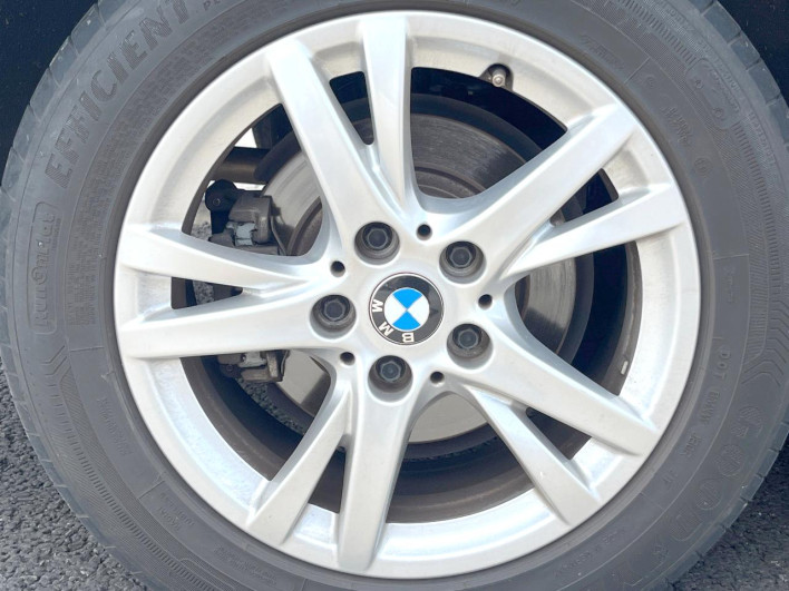 2015 BMW 2 Series DBA-2A15 (UW-6a1a55fa173ba)[15]