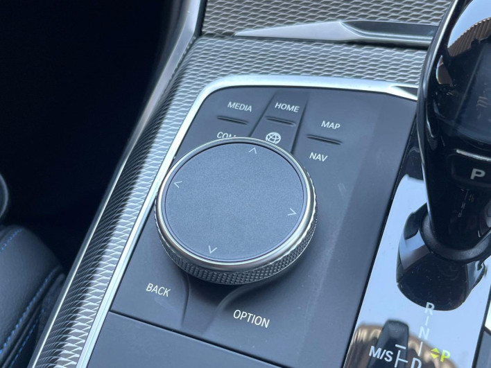 2019 BMW 3 Series 3BA-5F20 (UW-6a1a55fb169bb)[13]