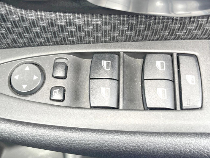 2020 BMW 2 Series DBA-6S15 (UW-6a1a55fb68b70)[28]