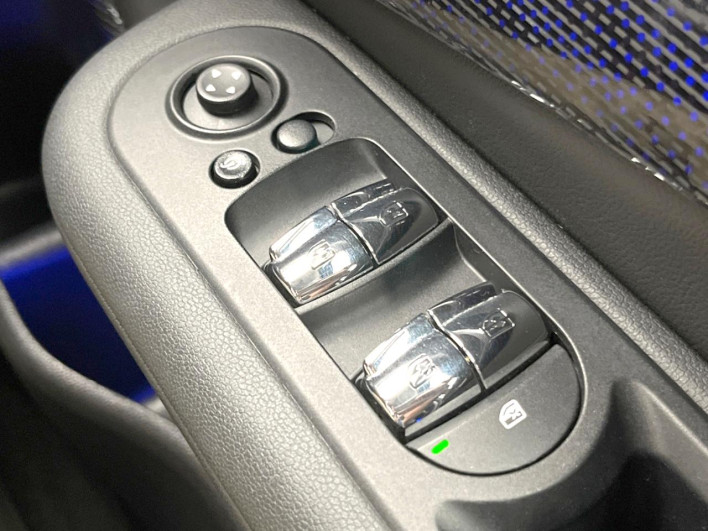 2019 Rover Mini DBA-LN20 (UW-6a1a560134c19)[22]