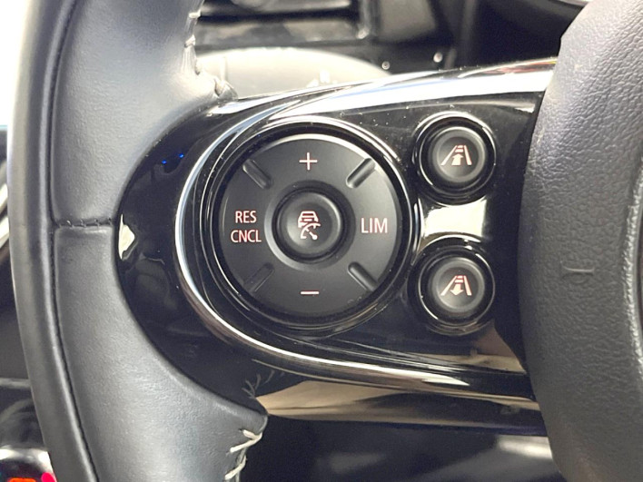 2019 Rover Mini DBA-LN20 (UW-6a1a560134c19)[28]