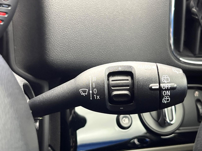 2017 Rover Mini LDA-YT20 (UW-6a1a56035c475)[10]