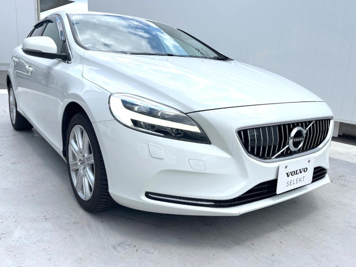 2019 Volvo V40 LDA-MD4204T (UW-6a1a56079d811)[13]