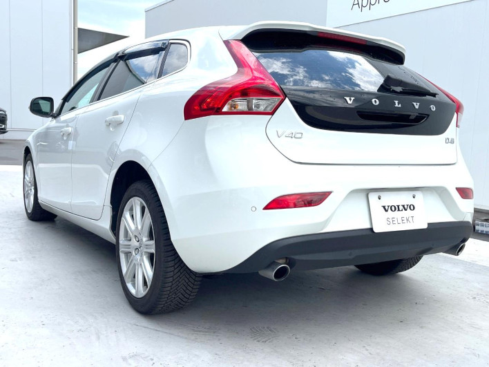 2019 Volvo V40 LDA-MD4204T (UW-6a1a56079d811)[8]