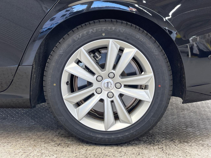 2019 Volvo V60 DBA-ZB420 (UW-6a1a560a33b31)[20]