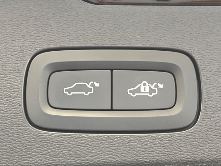 2019 Volvo V60 DBA-ZB420 (UW-6a1a560a33b31)[14]