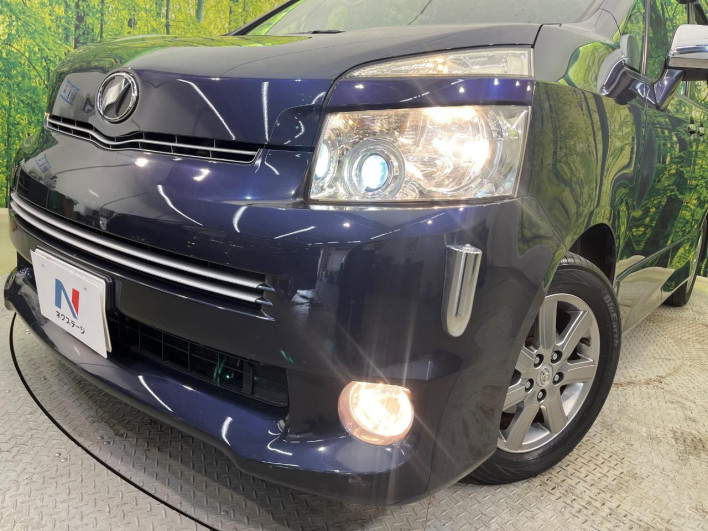 2009 Toyota Voxy DBA-ZRR70W (UW-6a1a5613bc45c)[22]