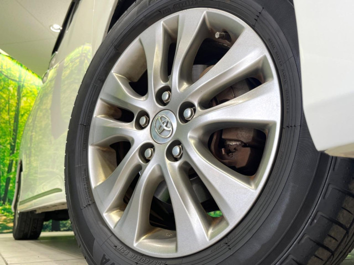 2012 Toyota Voxy DBA-ZRR70W (UW-6a1a5613ebe8b)[23]