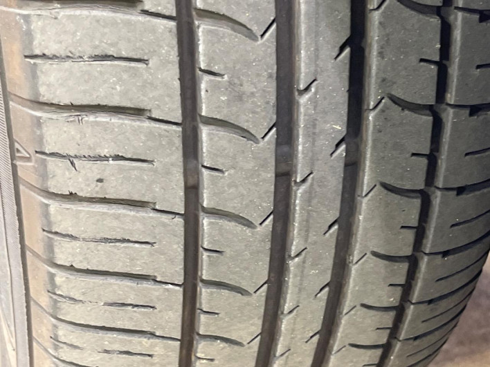 2013 Toyota Voxy DBA-ZRR70W (UW-6a1a5614531f4)[14]