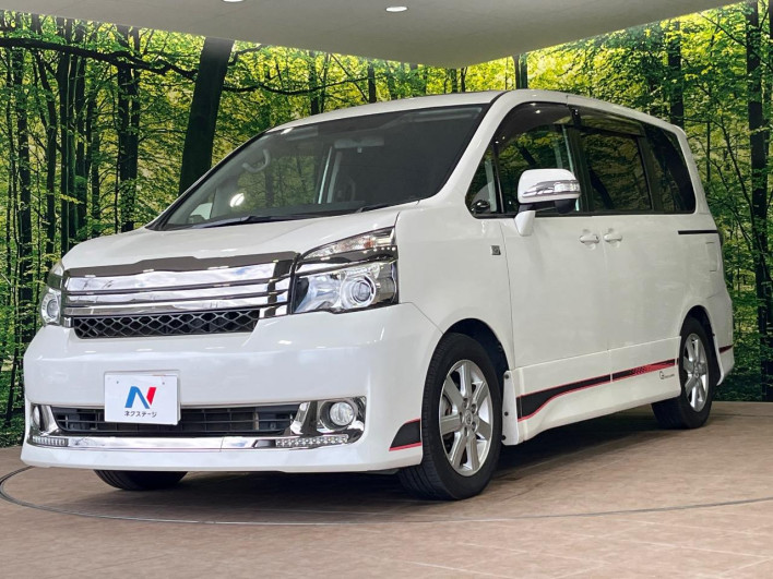 2013 Toyota Voxy DBA-ZRR70W (UW-6a1a5614531f4)[4]