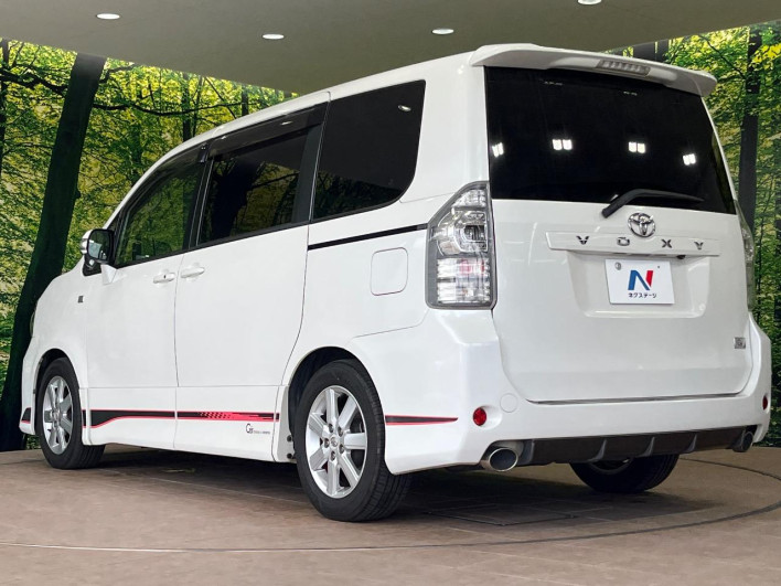 2013 Toyota Voxy DBA-ZRR70W (UW-6a1a5614531f4)[10]