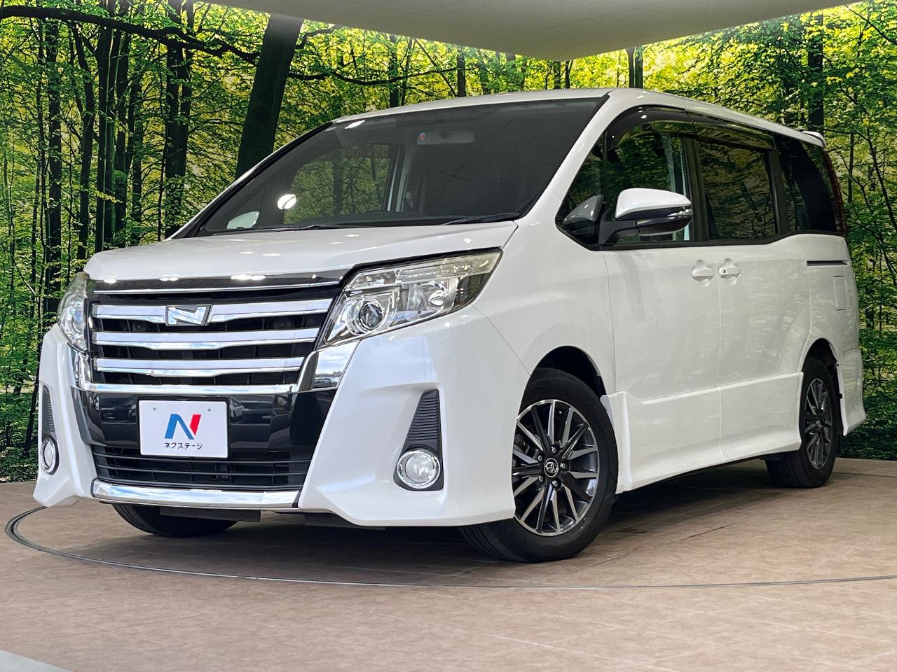2014 Toyota Noah DBA-ZRR80W