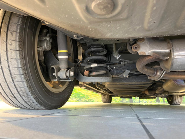 2015 Toyota Voxy DBA-ZRR80W (UW-6a1a5616529f9)[27]