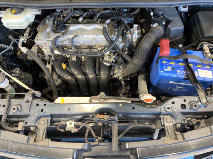2015 Toyota Voxy DBA-ZRR80W (UW-6a1a5616529f9)[4]