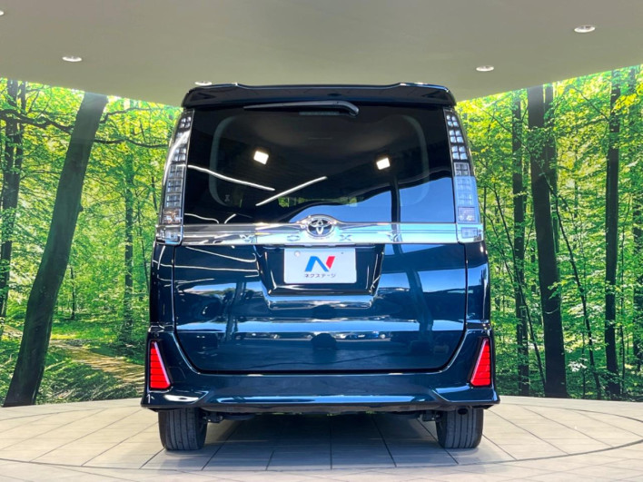2015 Toyota Voxy DBA-ZRR80W (UW-6a1a5616529f9)[15]