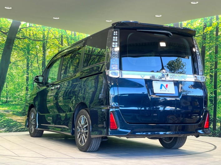 2015 Toyota Voxy DBA-ZRR80W (UW-6a1a5616529f9)[14]