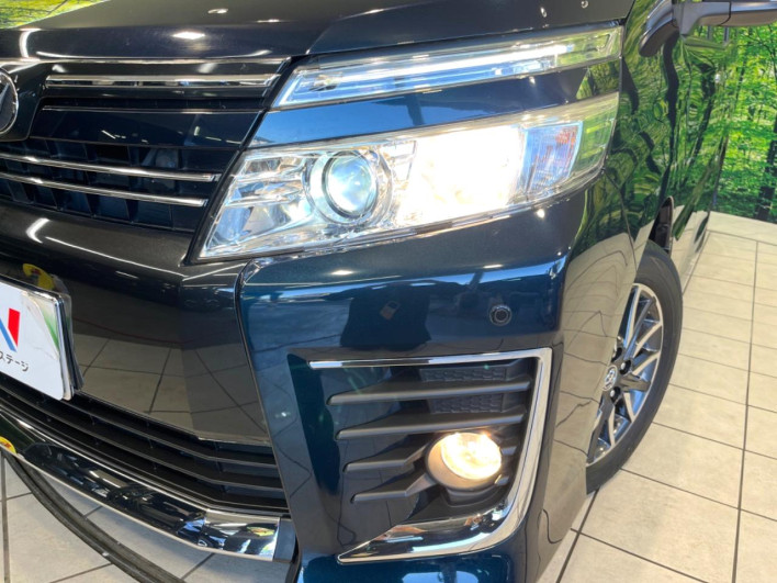 2015 Toyota Voxy DBA-ZRR80W (UW-6a1a5616529f9)[10]