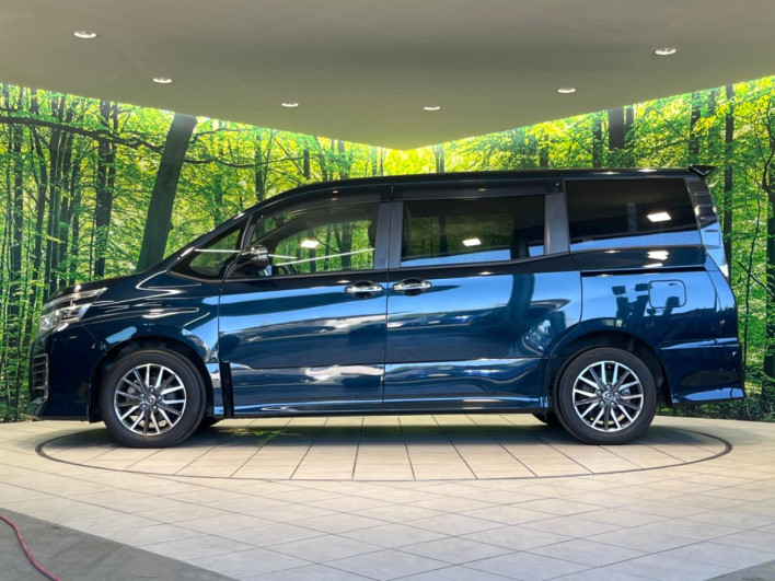 2015 Toyota Voxy DBA-ZRR80W (UW-6a1a5616529f9)[13]