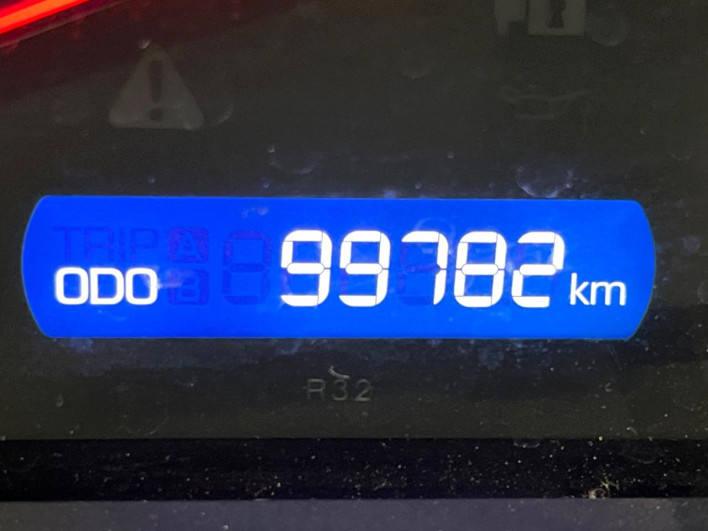2017 Toyota Noah DBA-ZRR80W (UW-6a1a561809a97)[2]