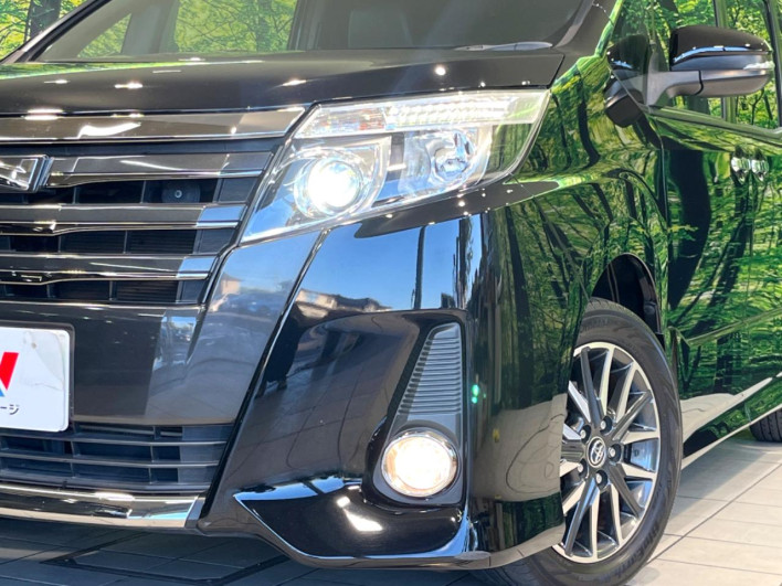 2017 Toyota Noah DBA-ZRR80W (UW-6a1a561809a97)[11]