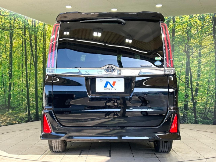 2017 Toyota Noah DBA-ZRR80W (UW-6a1a561904b14)[8]