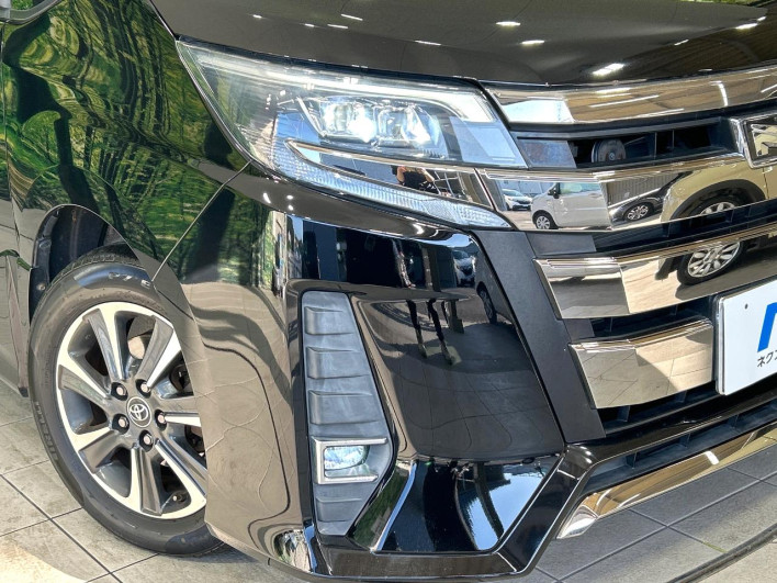 2017 Toyota Noah DBA-ZRR80W (UW-6a1a561904b14)[12]