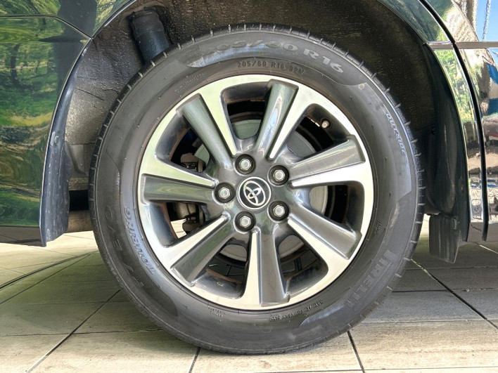 2017 Toyota Noah DBA-ZRR80W (UW-6a1a561904b14)[15]