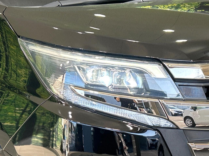 2017 Toyota Noah DBA-ZRR80W (UW-6a1a561904b14)[13]