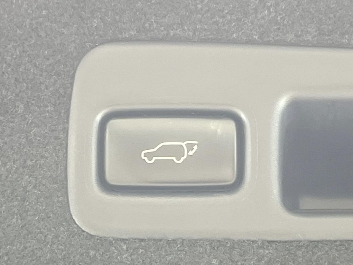 2017 Toyota Harrier DBA-ZSU60W (UW-6a1a5620b62da)[28]