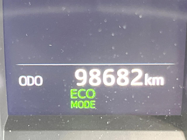 2017 Toyota Harrier DBA-ZSU60W (UW-6a1a5620b62da)[2]