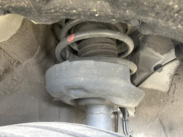 2024 Toyota Corolla Cross 6AA-ZVG13 (UW-6a1a56230b862)[14]