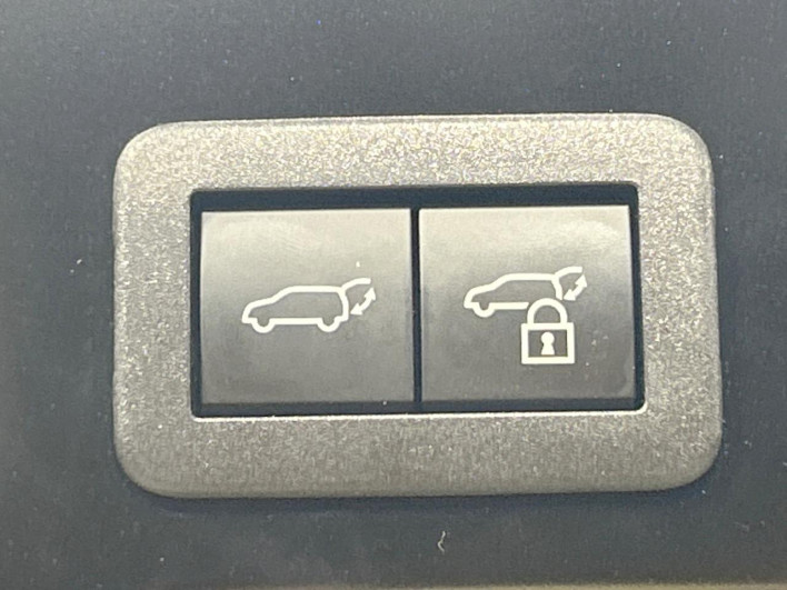 2025 Toyota Corolla Cross 6AA-ZVG13 (UW-6a1a5623f24a9)[28]