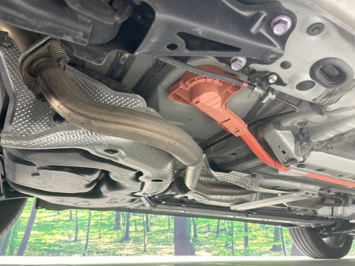 2025 Toyota Corolla Cross 6AA-ZVG13 (UW-6a1a5623f24a9)[22]
