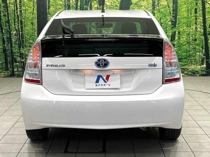 2009 Toyota Prius DAA-ZVW30 (UW-6a1a56265a1fa)[22]