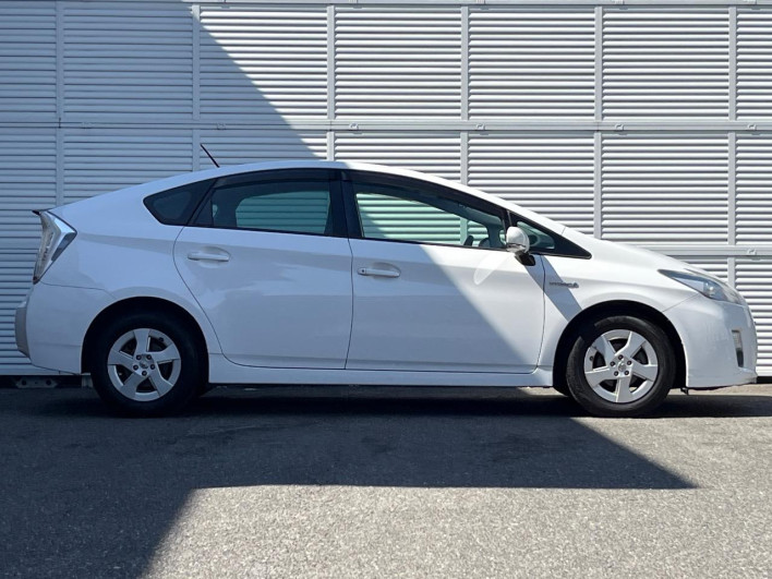 2009 Toyota Prius DAA-ZVW30 (UW-6a1a5626eecc0)[10]
