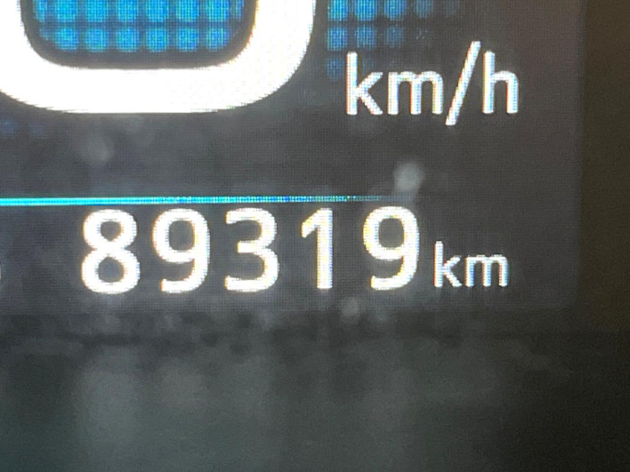 2016 Toyota Prius DAA-ZVW50 (UW-6a1a5628845de)[2]
