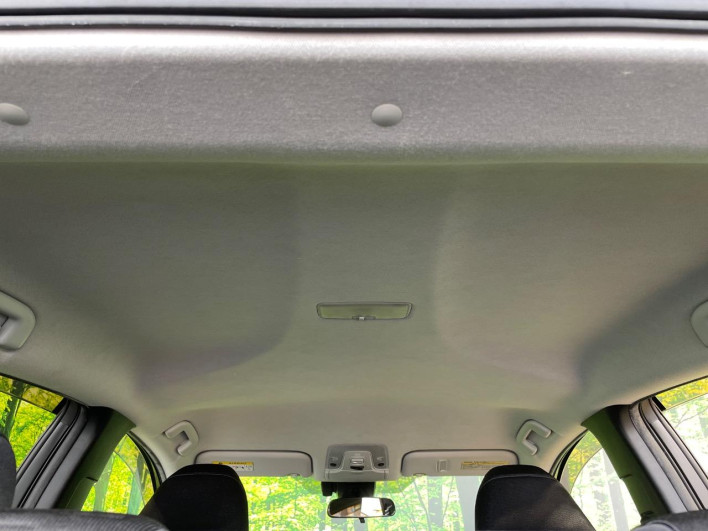 2017 Toyota Prius PHV DLA-ZVW52 (UW-6a1a562dc332e)[25]