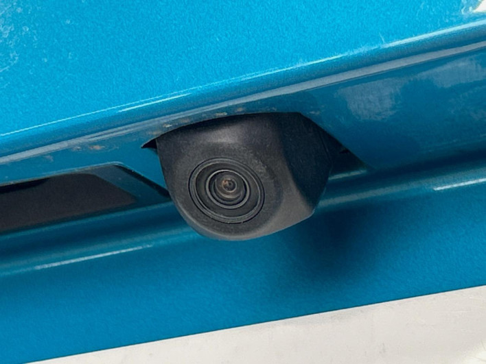 2019 Toyota Prius PHV DLA-ZVW52 (UW-6a1a562fe0174)[21]