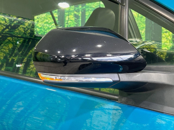 2019 Toyota Prius PHV DLA-ZVW52 (UW-6a1a562fe0174)[7]