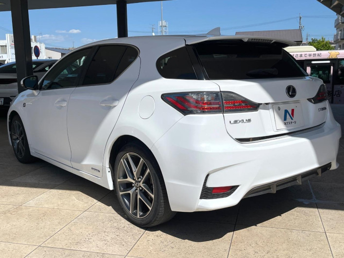 2014 Lexus CT DAA-ZWA10 (UW-6a1a563125008)[12]